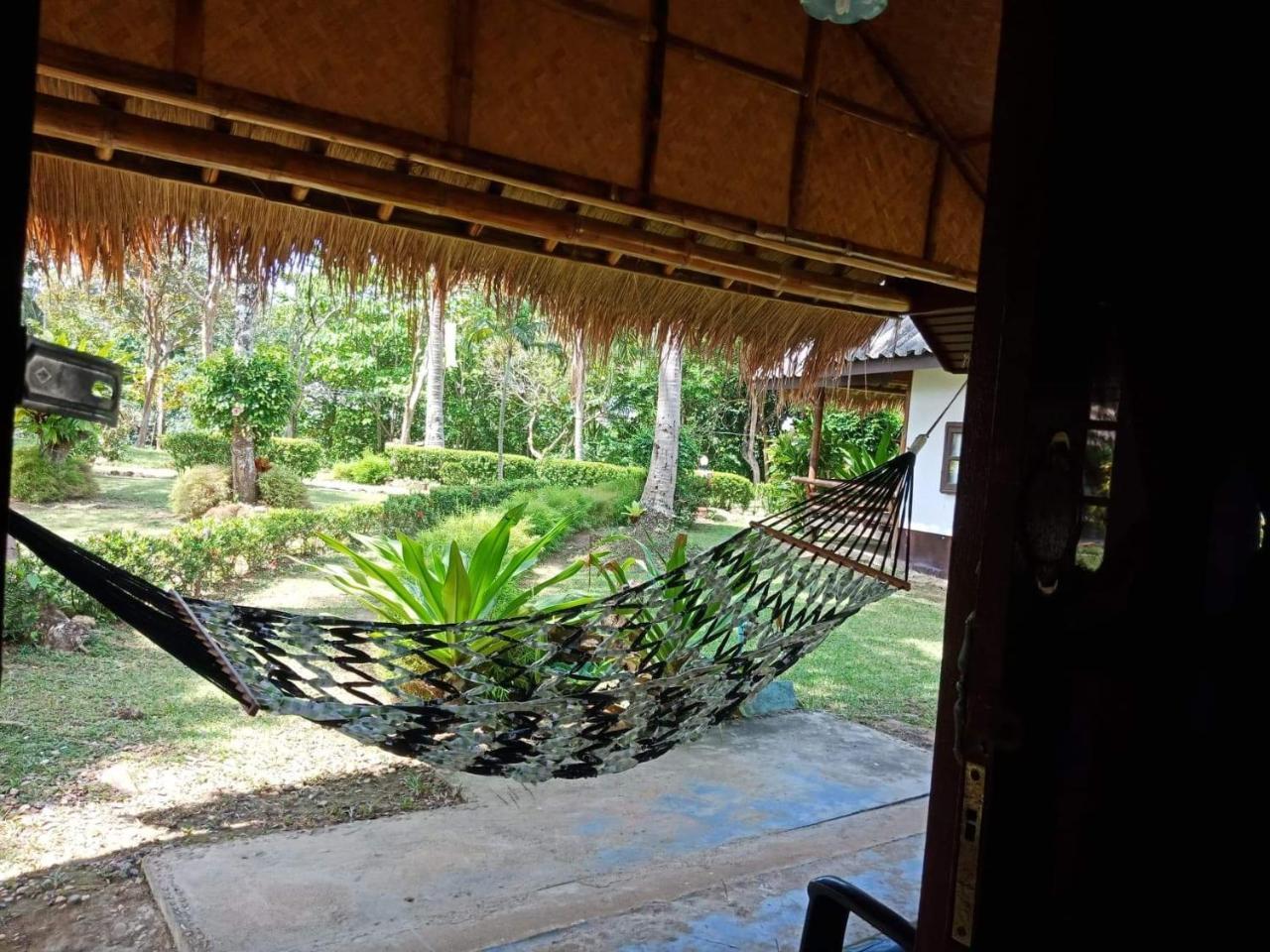 Lanta Sunmoon Bungalow Koh Lanta Exterior photo